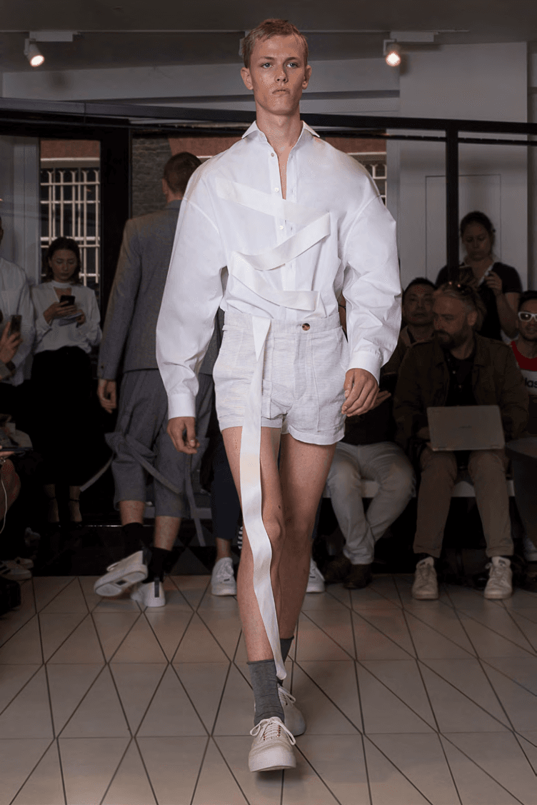 Chalayan Spring/Summer 2018 Seoul Fashion Week 99%IS Runway