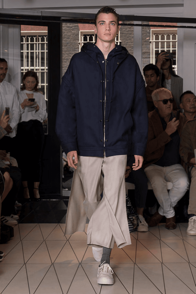 Chalayan Spring/Summer 2018 Seoul Fashion Week 99%IS Runway