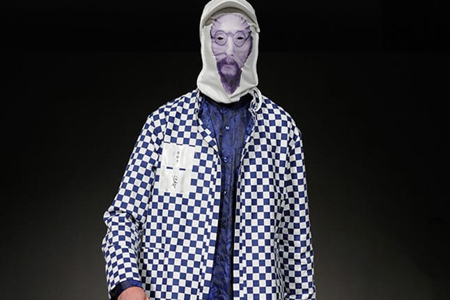 CHENLONHENKU Puts an Anonymous Spin on Traditional Chinese Garb for Spring/Summer 2018