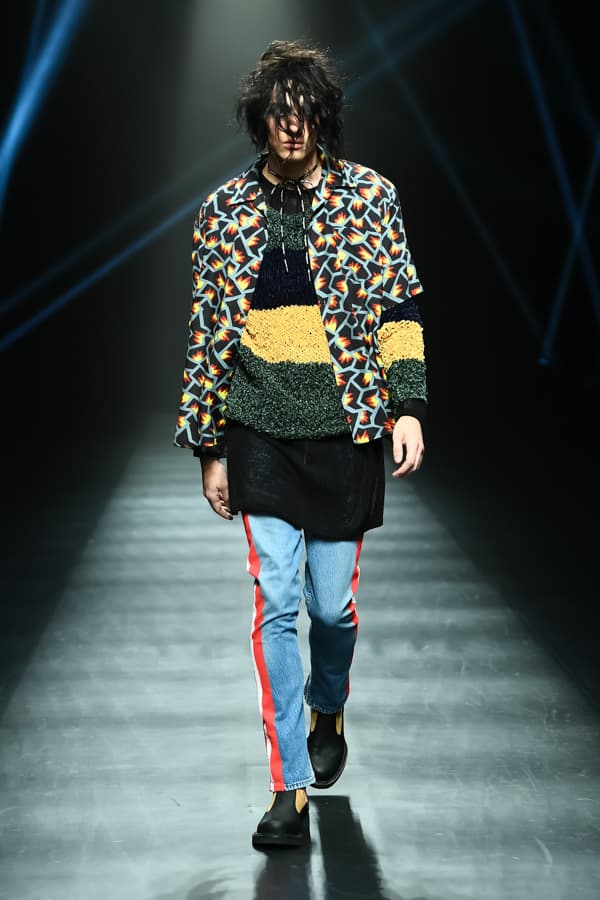 DISCOVERED 2018 Spring Summer Collection DHL Runway