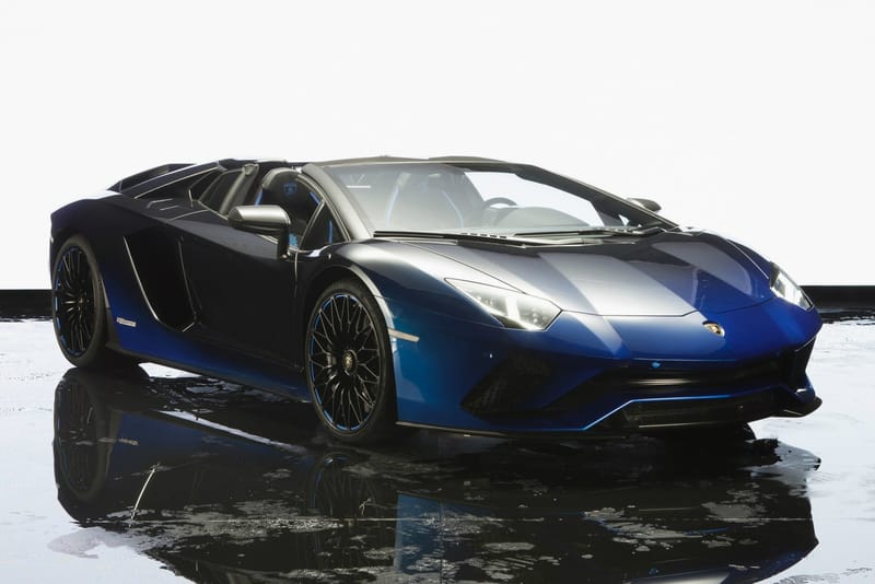 Lamborghini Announces Five Special Aventador S Roadsters for Japan