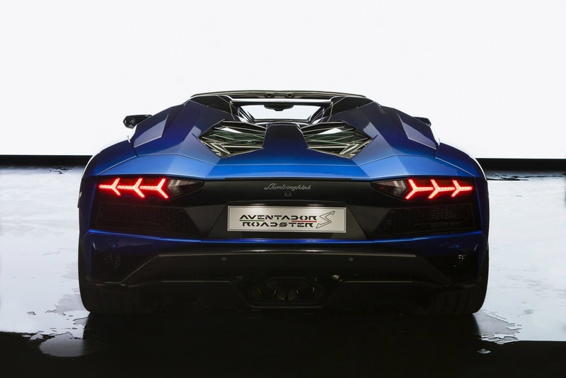 Lamborghini Aventador S Roadster 50 Anniversary Japan Special Edition Elements Water