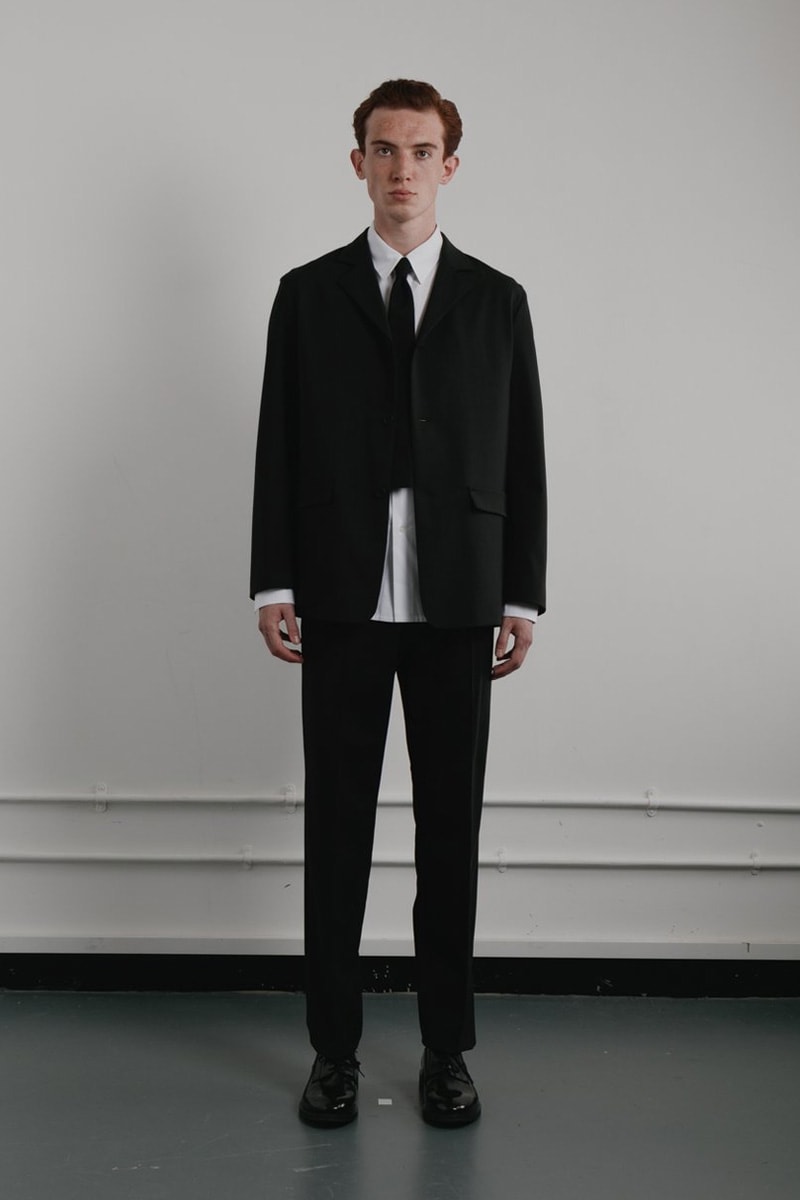 Léon Bara Spring Summer 2018 Collection Lookbook