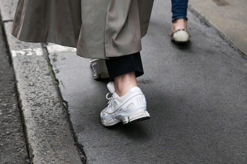 London Street Style Fall/Winter 2017 Autumn/Winter Balenciaga Supreme Off-White comme des garçons Palace Raf Simons Stussy Patta