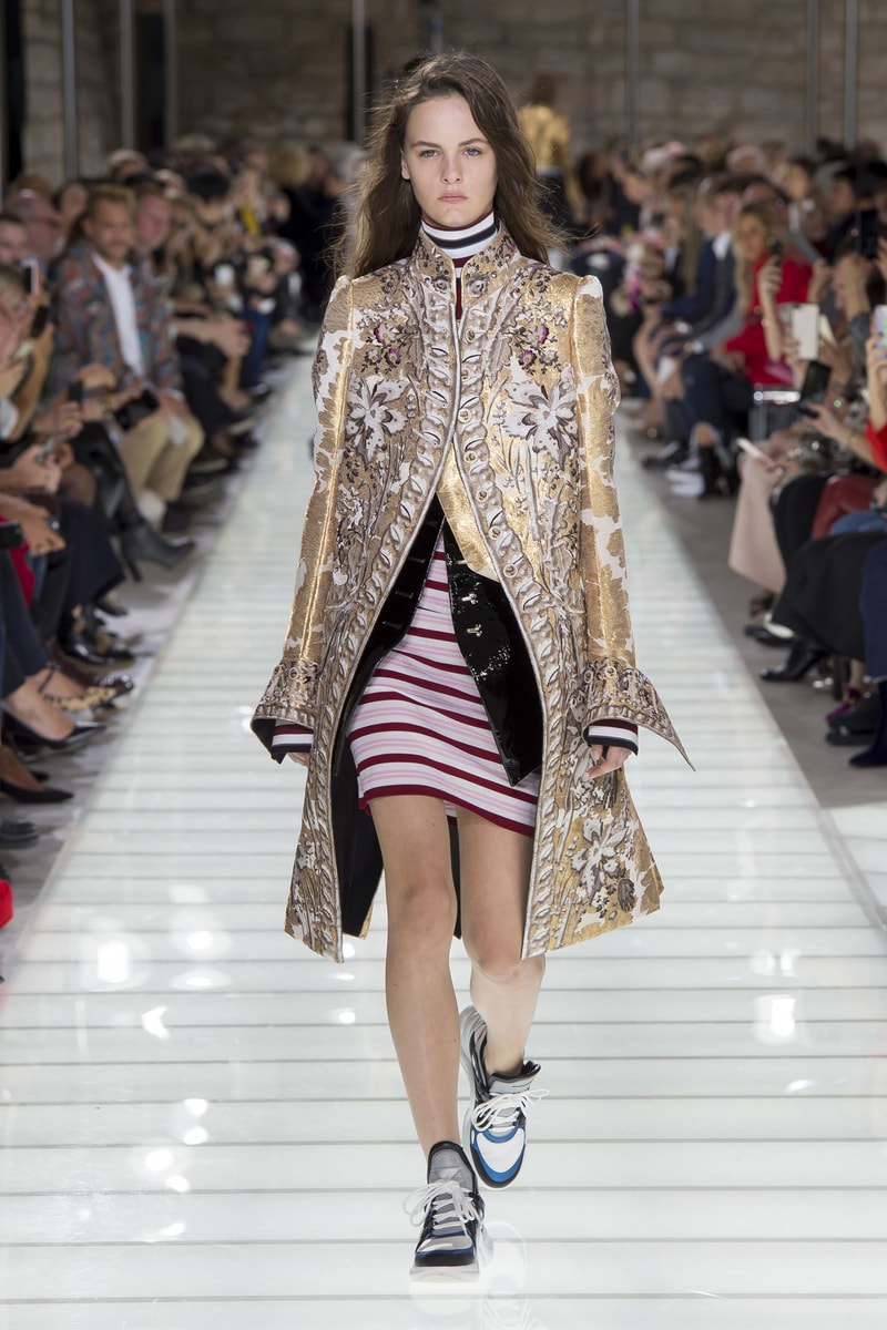 Louis Vuitton Spring 2018 Paris Fashion Week Runway Stranger Things