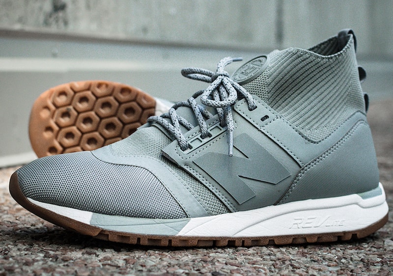New Balance 247 Mid