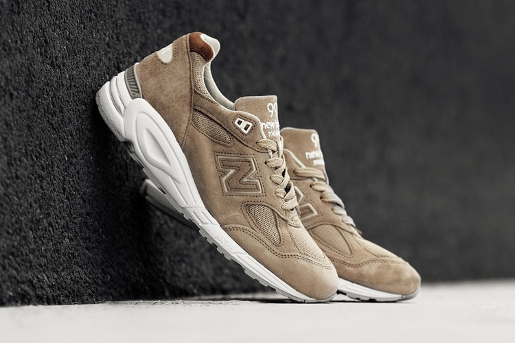 New Balance Covers the 990v2 in Buttery Beige Suede