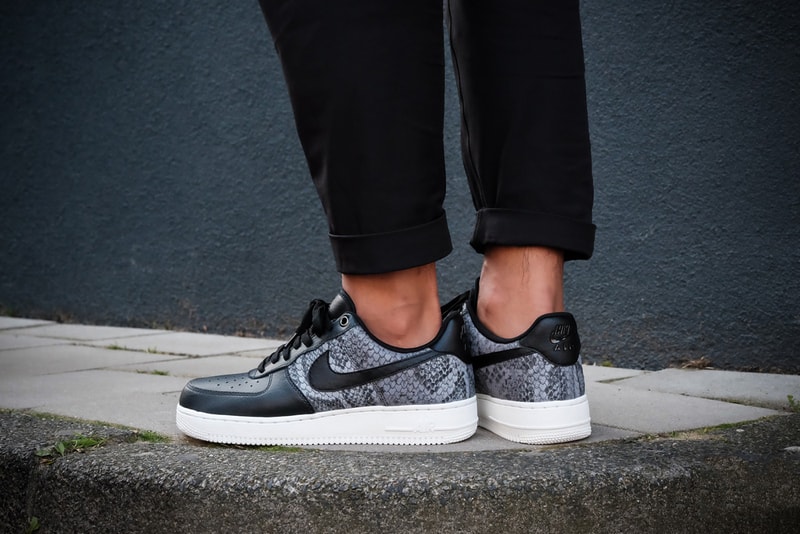 Nike Air Force 1 Low Snakeskin Anthracite Black White