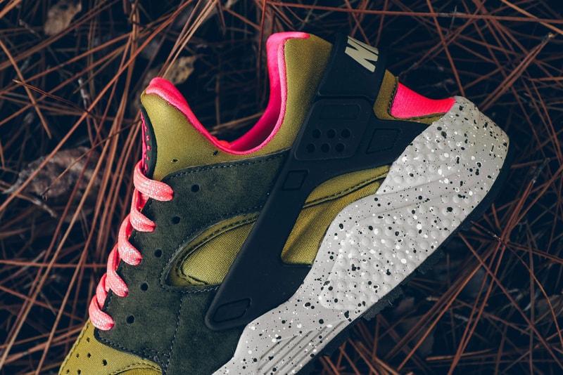 Nike Air Huarache Run Premium Desert Moss Cobblestone Release Date Info Sneaker Drops
