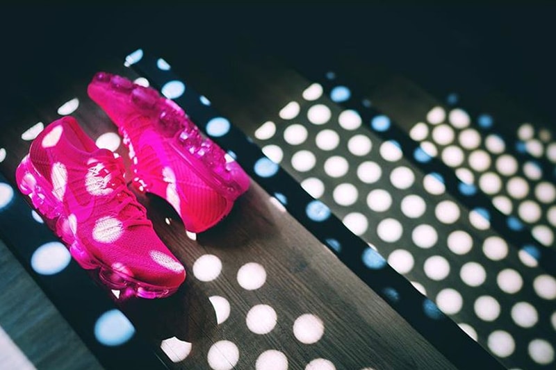 Nike VaporMax Triple Pink