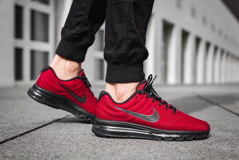 Nike Air Max 2017 Team Red black footwear