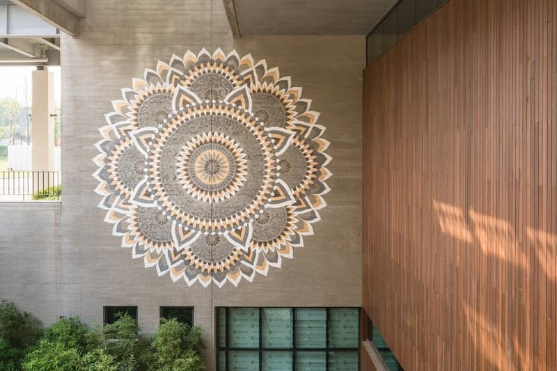 POW! WOW! Korea Street Art Mural Jasper Wong Brandon Shigeta TJ Choe Andrew Hem Cryptic Grafflex Jay Flow Laurence Vallieres Royyal Dog Sheryo Sixcoin Tristan Eaton Persue Xeva Yoon Hyup