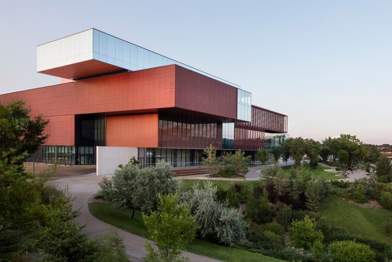 The Striking Remai Modern Opens in Saskatoon