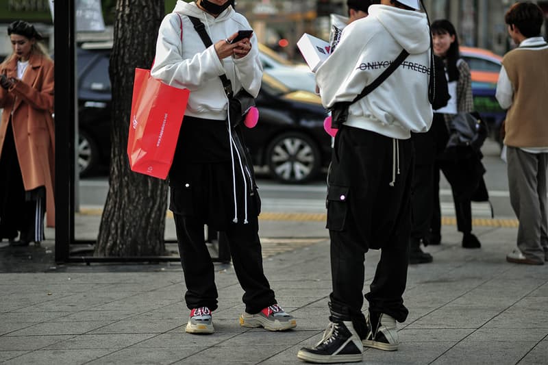 Seoul South Korea Fashion Week SS18 Spring Summer 2018 Street Snaps Style