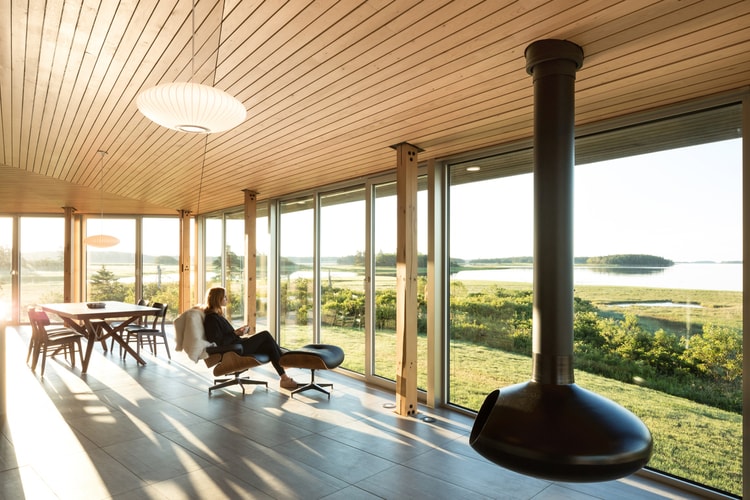 The Sluice Point House Pays Homage to Nova Scotia's Nature