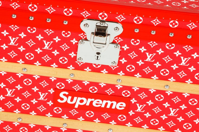 louis vuitton x supreme trunk
