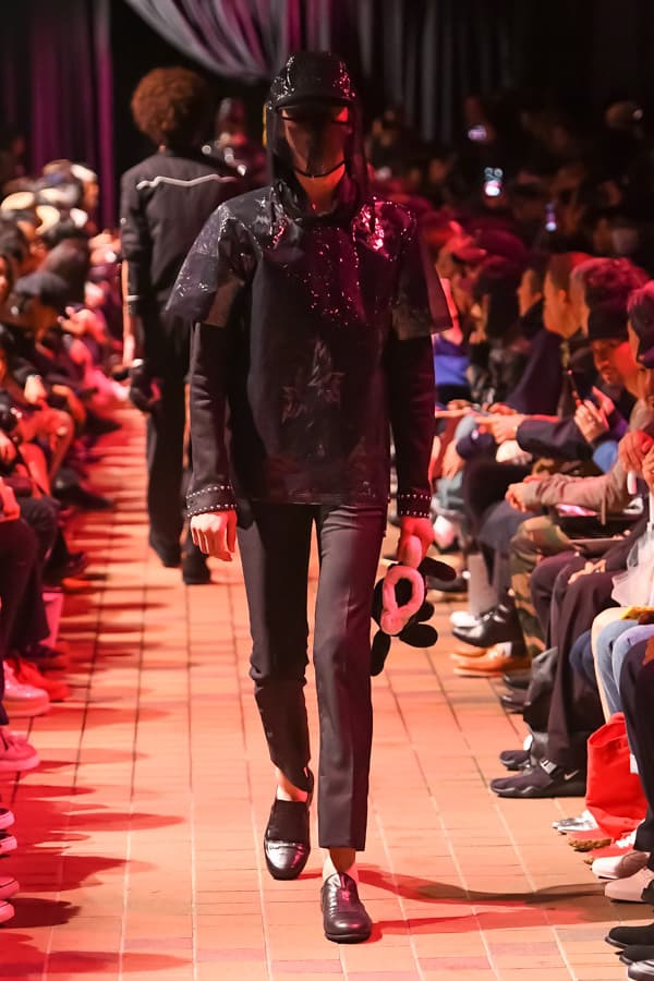 TAKAHIROMIYASHITATheSoloist Spring Summer 2018 Collection Amazon Tokyo Fashion Week