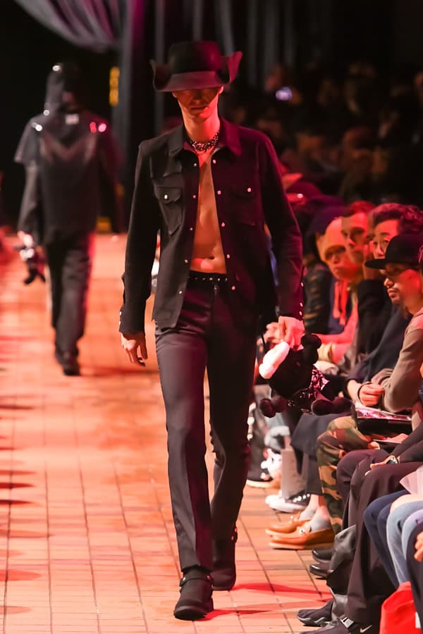 TAKAHIROMIYASHITATheSoloist Spring Summer 2018 Collection Amazon Tokyo Fashion Week