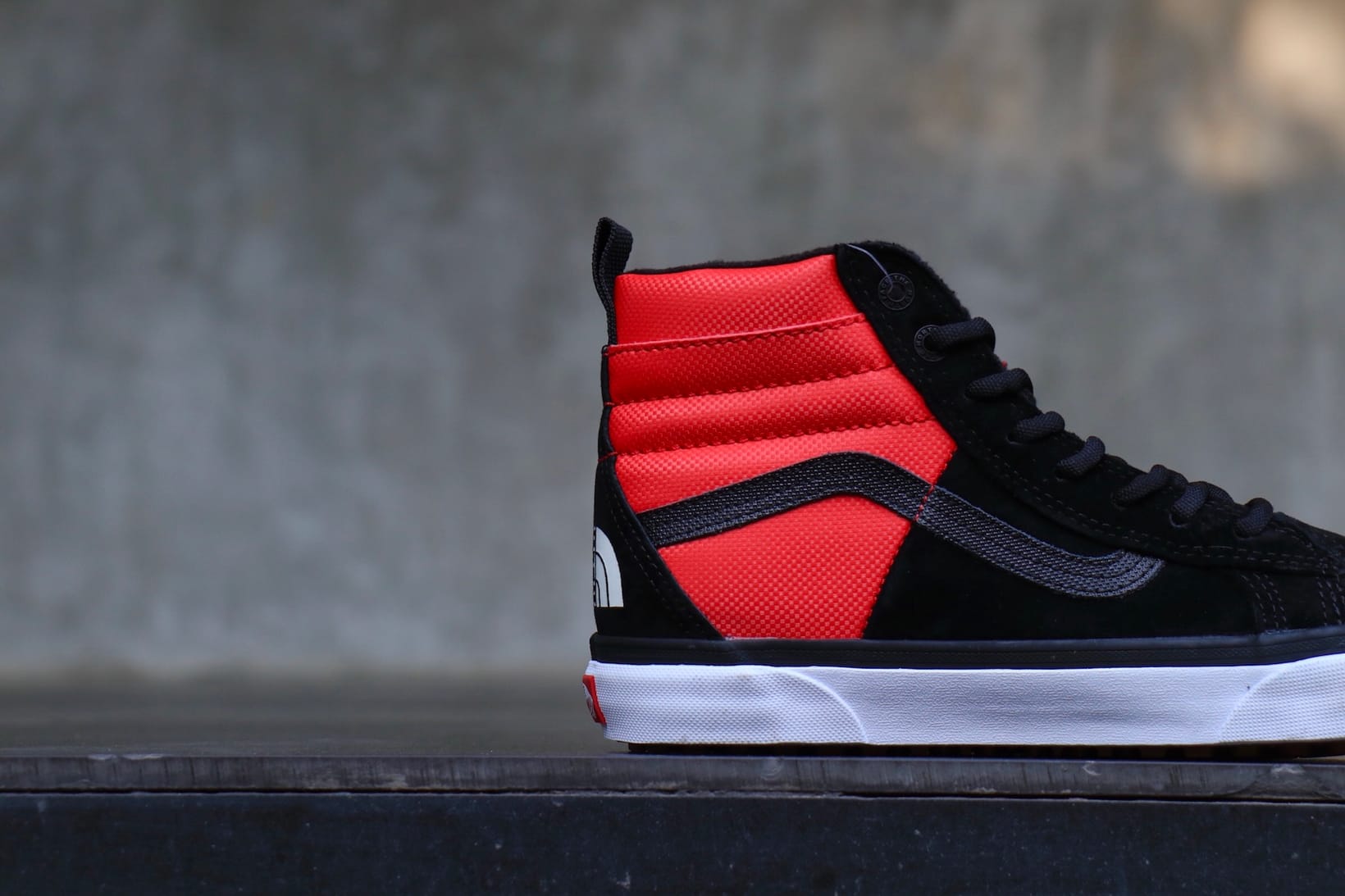 vans collab the north face