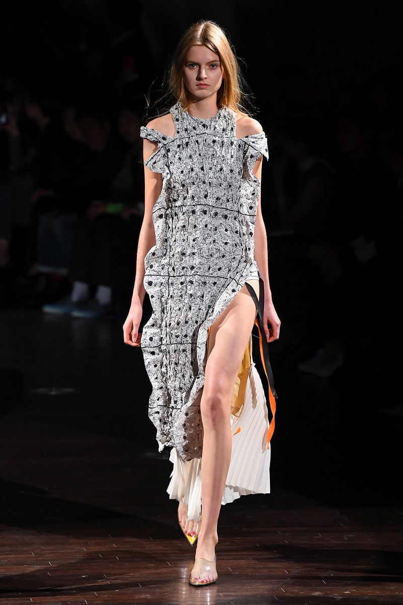 Toga Spring/Summer 2018 Collection Japan Fashion Week Runway Backstage