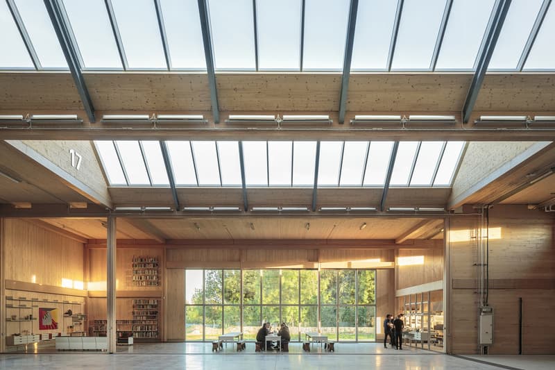 Vitsoe UK Headquarters Inside Production Building Facility Martin Francis Royal Leamington Spa UK United Kingdom