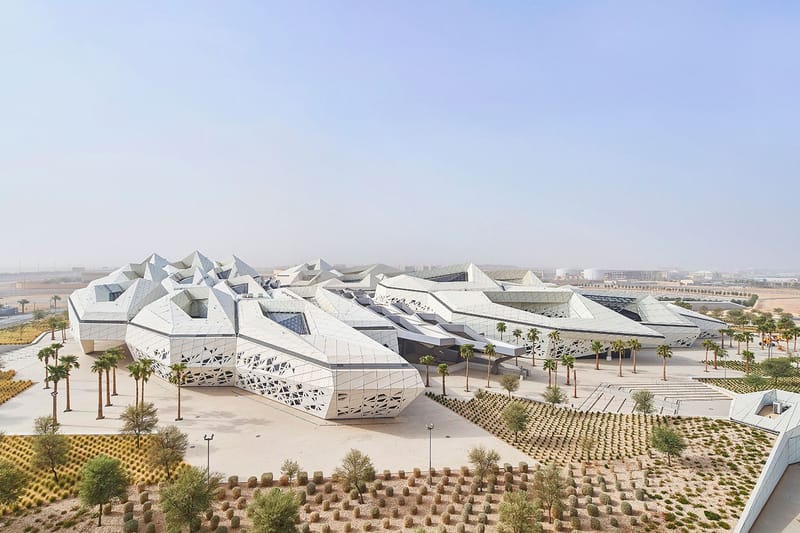 Zaha Hadid Designs an Otherworldly Laboratory at Riyadh's Desert