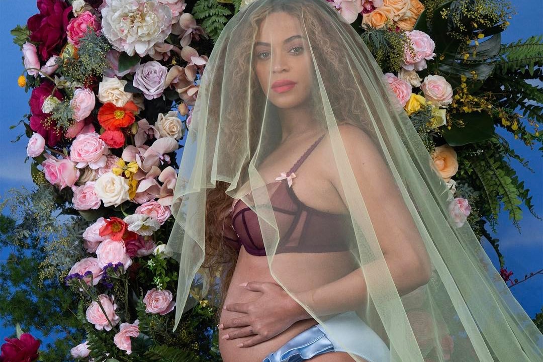 Beyonce Pregnancy Instagram 2017 Year in Review November 29 Most Liked Post Photo