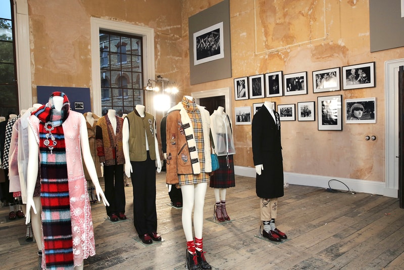 Burberry "Here We Are" Hong Kong Exhibition Paris Christopher Bailey