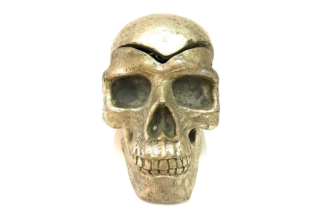 NEXUSVII. Vintage Skull Ashtray Gold