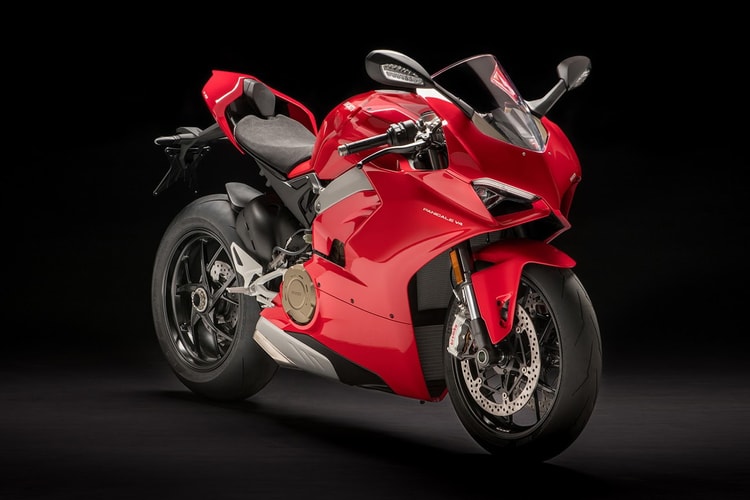 Ducati Unveils New Flagship Supersport Bike, the Panigale V4