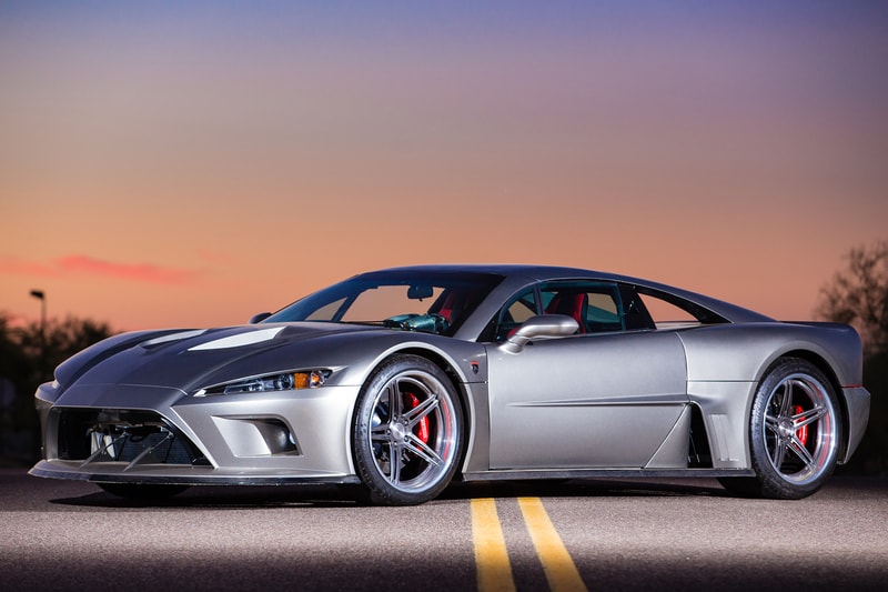 Falcon F7 American Supercar Sports Coupe Ford GT Jeff Lemke Michelin iPad Apple