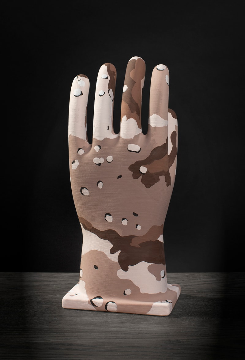 Garbstore Our Hands Christmas Charity Auction Exhibition Yuki Matsuda Monitaly Yuketen NEEDLES NEPENTHES Engineered Garments Avi Gold TSPTR SURF IS DEAD Coverture Daiki Suzuki nanamica gimme 5 snoopy 3d printed vintage gloves