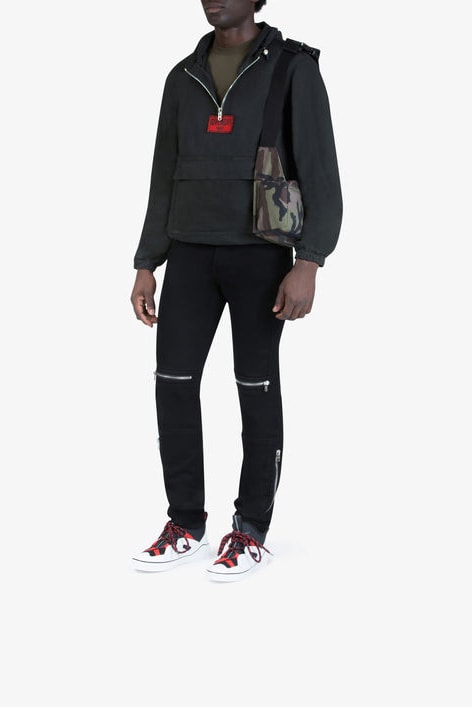 Givenchy Spring 2018 Collection Hoodies T-Shirts Bags Pants