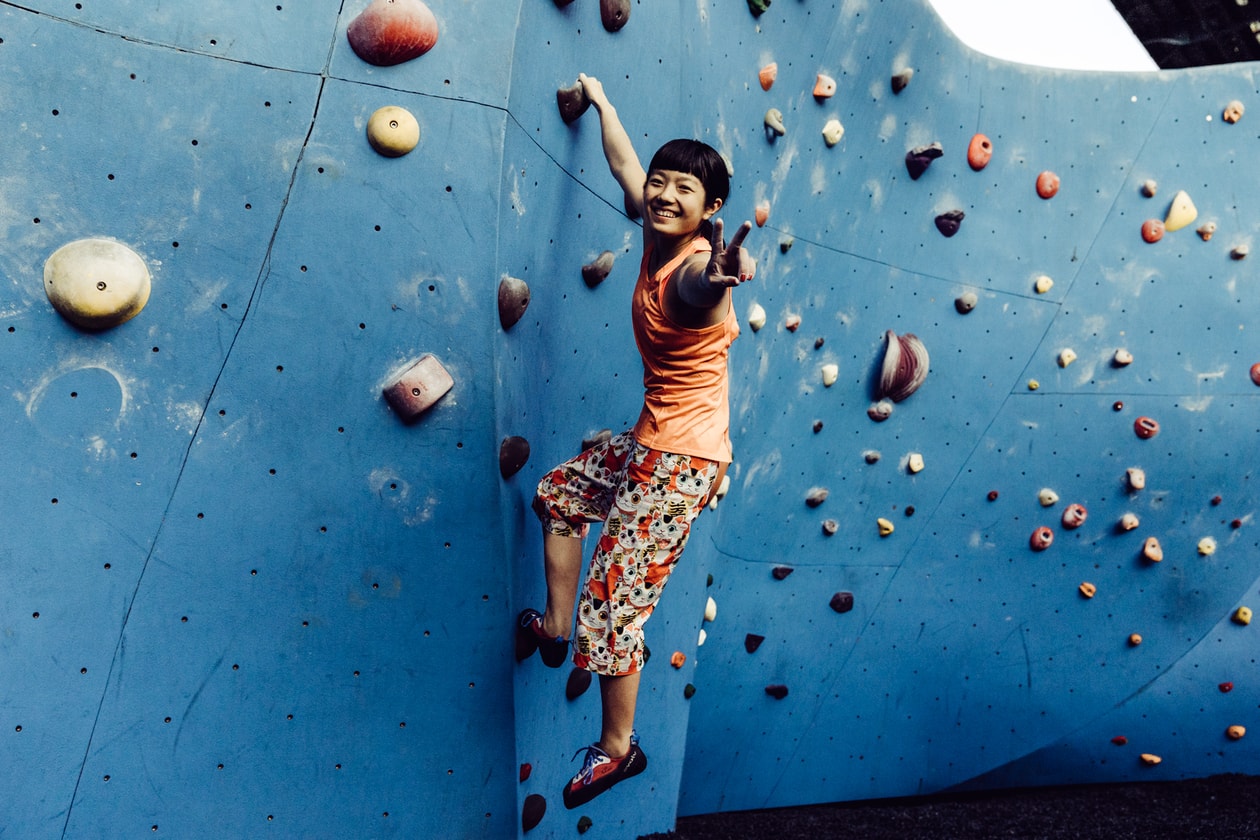 Ashima Shiraishi HIDDEN HYPEBEAST The North Face Rock Climbing Climber Chalk Comme des Garcons Louis Vuitton Shoes Sneakers Hood by Air Nike Air VaporMax Japanese Japan Bouldering