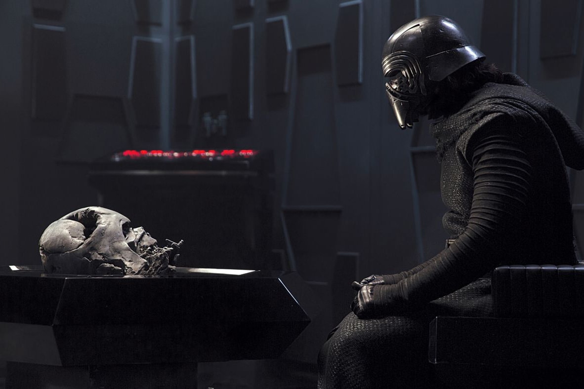 Hot Toys Star Wars Kylo Ren’s Life-Size Darth Vader Helmet The Force Awakens Last Jedi Official Shop