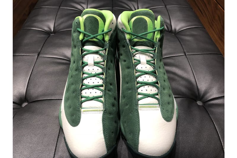 jordan 13 retro oregon ducks pe