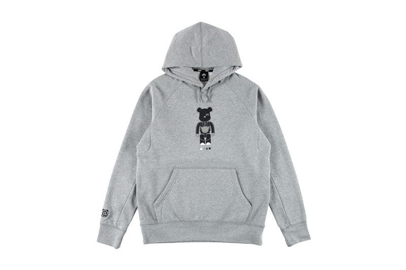 Medicom Toy Nike SB Dunk Low Elite Bearbrick be@rbrick Hoodie T Shirt Cap Hat Black White 2017 November 24 Release Date Info Drop Collaboration Hat Cap Hoodie T-shirt Figure 100% 400% Japan NIKE KICKS LOUNGE OMOTESANDO denim jeans release info date