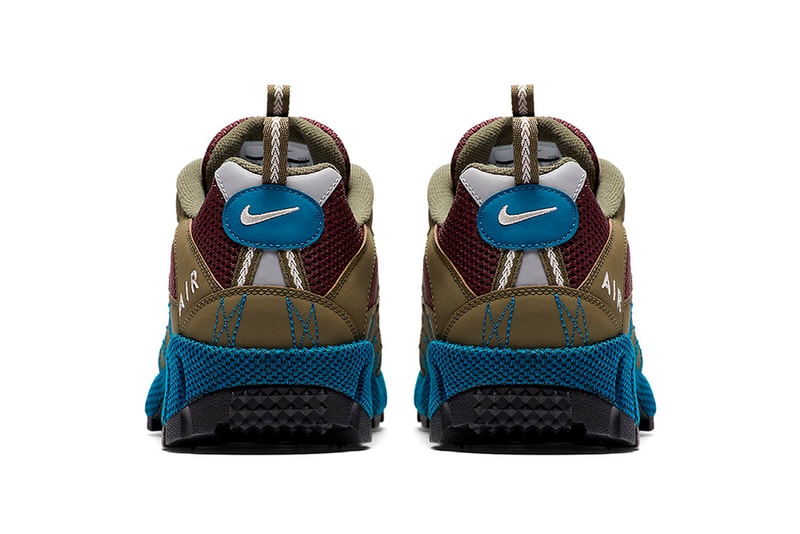 Nike Air Humara 17 General Release December 1 2017 Supreme