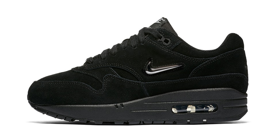 Nike air max one triple black Clearance