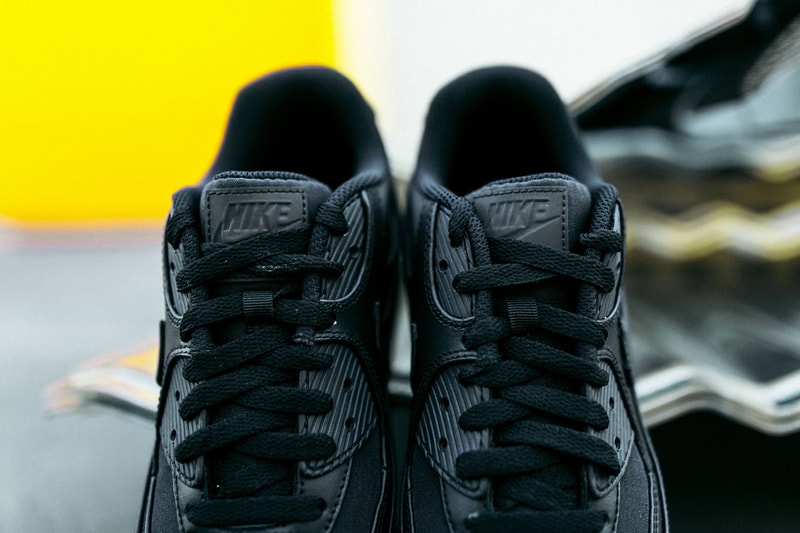 Nike Air Max 90 Black Friday 2017 Black Gold Release Date