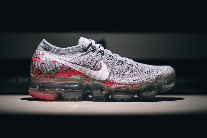 Nike Air Vapormax Graphic Flyknit Upper Grey Pink Sneakers Shoes Footwear