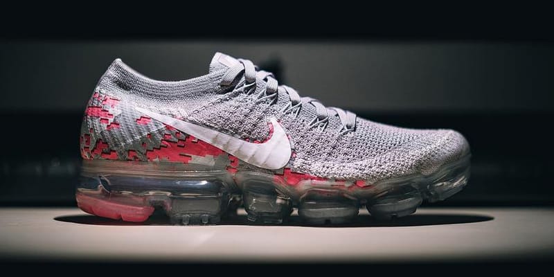 nike vapormax flyknit grey and pink