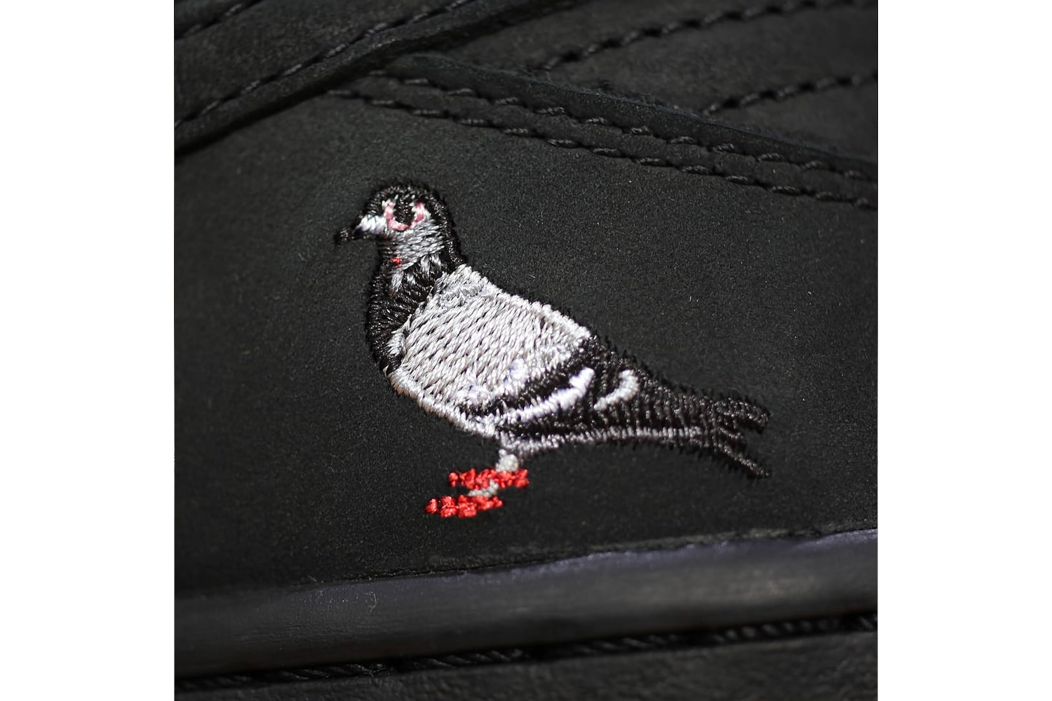 Nike SB Dunk Low Black Pigeon Jeff Staple