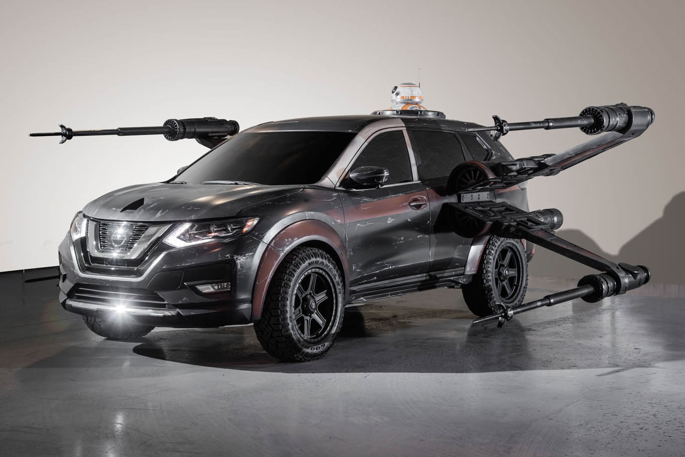Nissan Star Wars The Last Jedi Concept Vehicles Cars maxima la los angeles auto show automotive altima TIE Fighter Kylo Ren captain phaser Silencer spacecraft spaceship Rouge Poe Dameron X-wing BB-8 A-wing