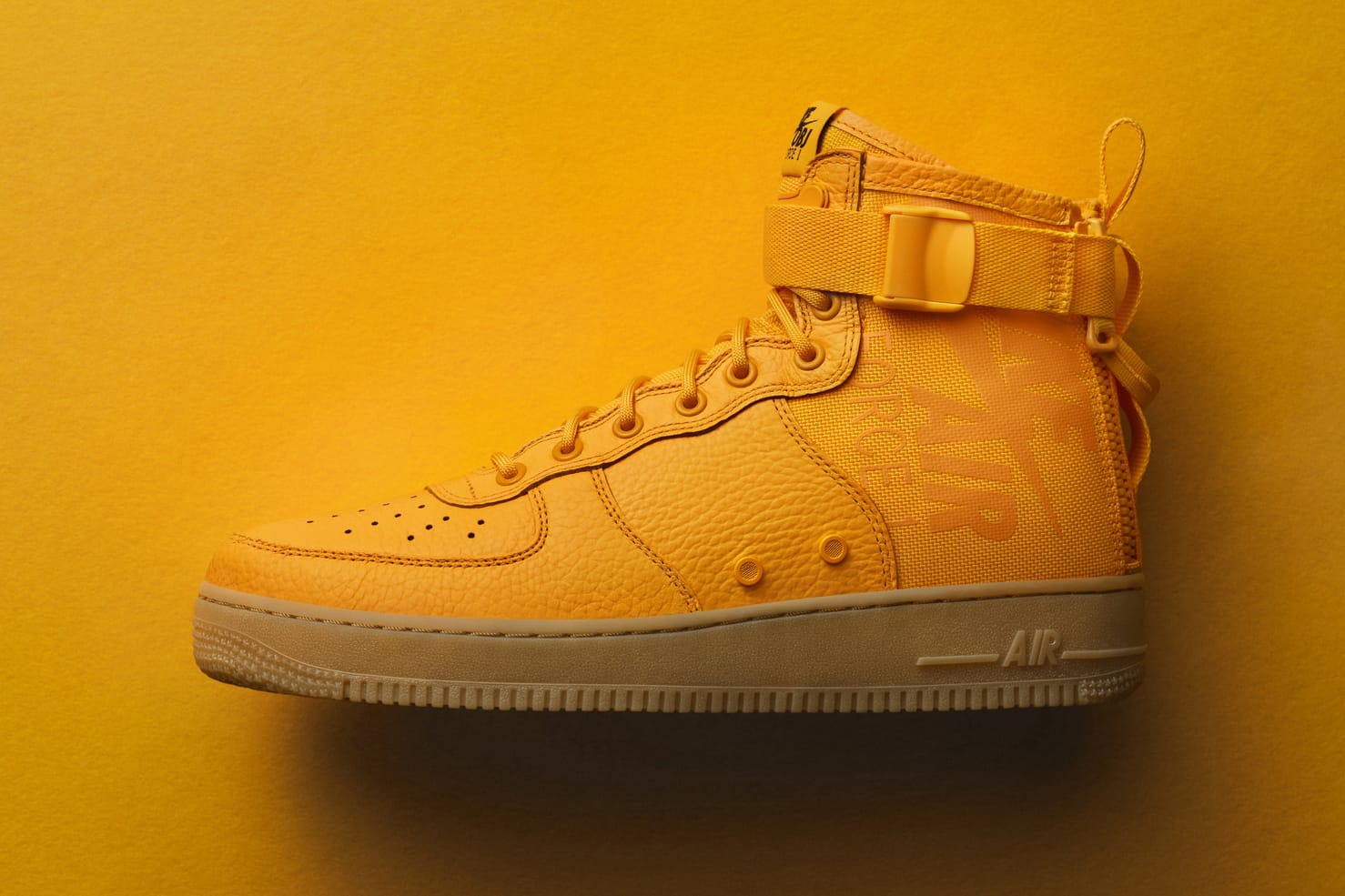 nike sf air force 1 mid yellow
