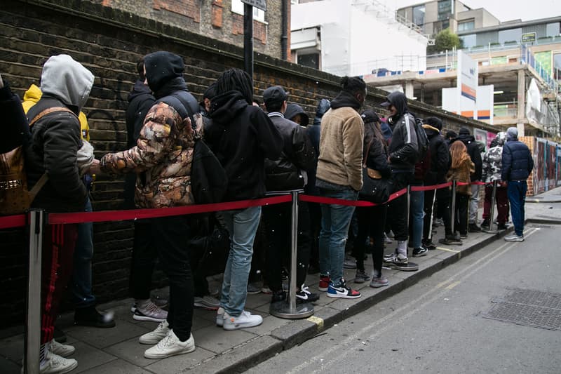 Supreme The North Face 2017 London Drop Street Style Streetsnaps Photos First Look