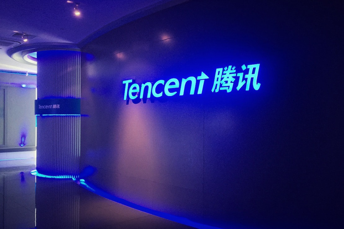 Tencent China First 500 Billion USD Dollar Company Facebook Valuation Alibaba WeChat