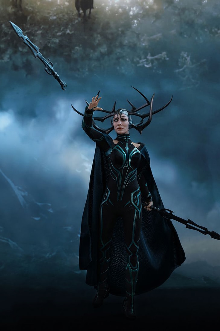 Thor: Ragnarok Hela Scale Figurine Hot Toys Doll Model Cate Blanchett Hand-Painted Sword Mjolnir