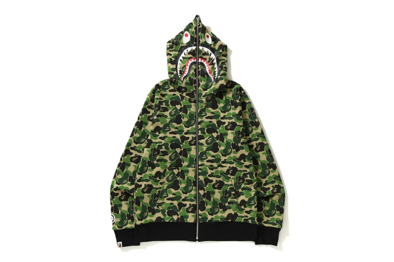 BAPE Reversible Abc Shark Full Zip Hoodie Camo PONR A Bathing Ape