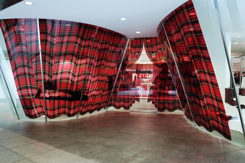Novesta x COMME des GARÇONS Holiday Installations Continue collaboration retartan tartan re energy Christmas collection 2017 plaid checkered print shoes dress shirt red cheque